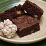 beetroot-brownies-with-walnuts- coffeeandvanilla.com